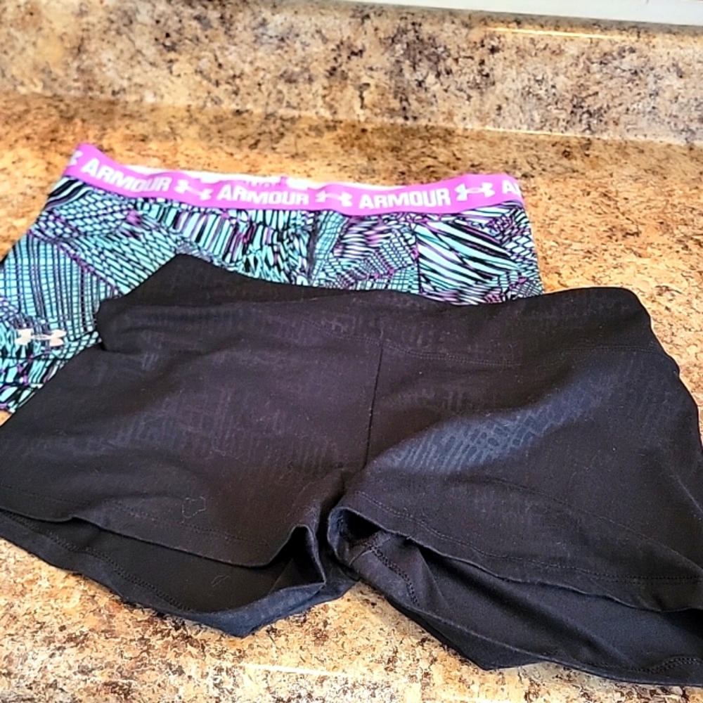 UNDER ARMOUR AND MARIKA TEK SHORTS SIZE MEDIUM